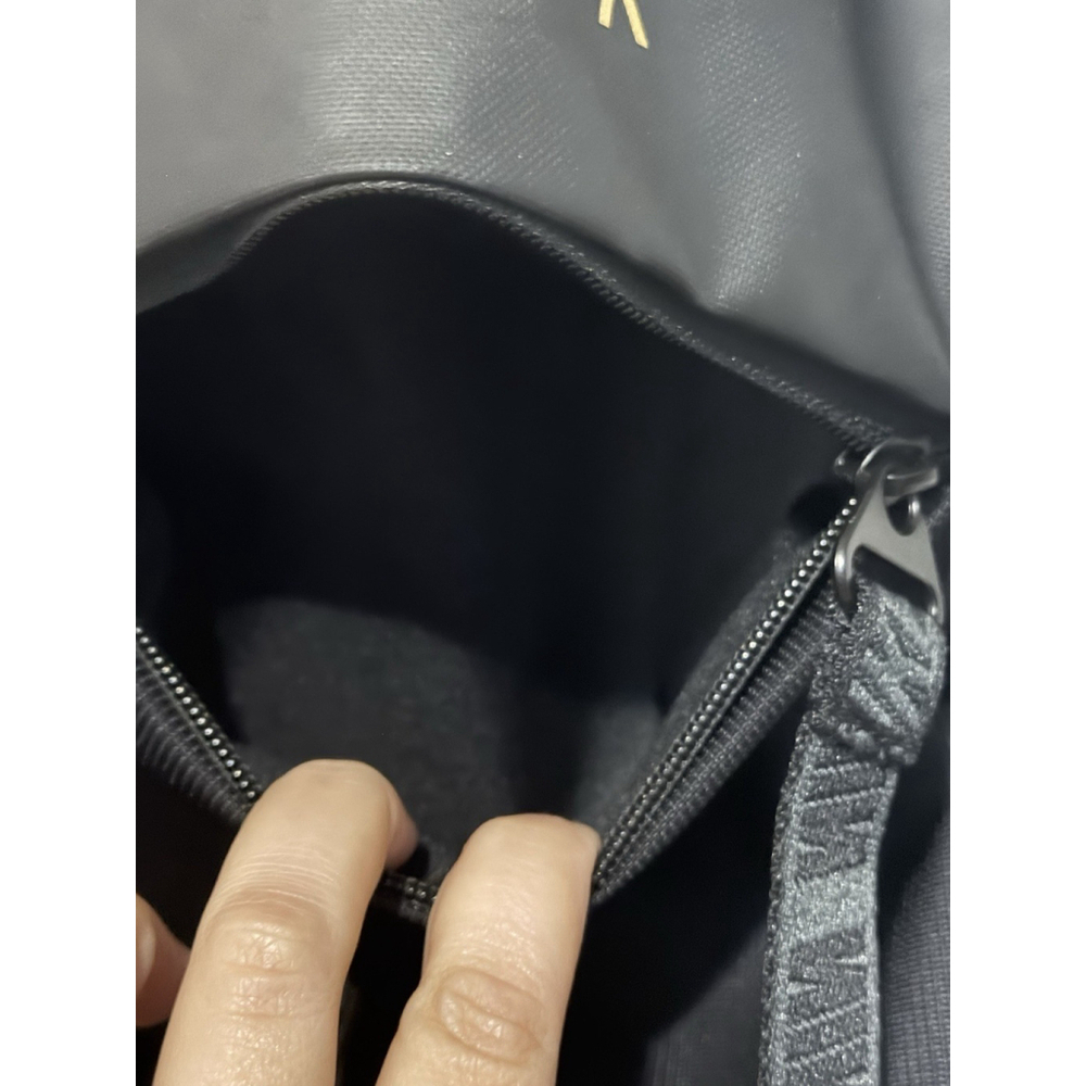 Nike Essential Air Logo Backpack CW9269-010 Metallic Gold Black School Athletic - Picture 7 of 7
